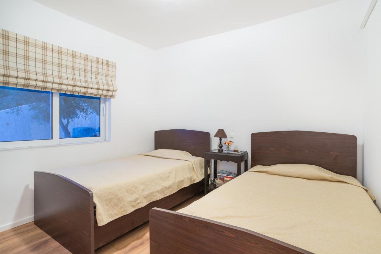 Epipleon Suites Agioi Apostoloi  Exterior foto