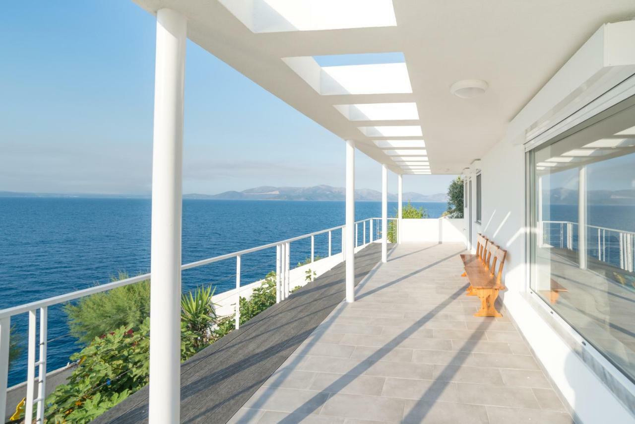 Epipleon Suites Agioi Apostoloi  Exterior foto