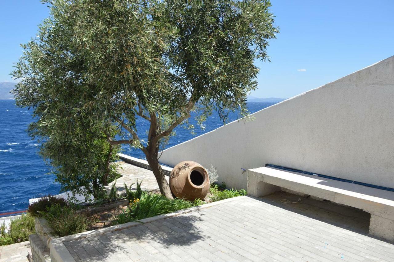 Epipleon Suites Agioi Apostoloi  Exterior foto